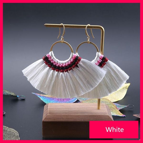 1pair мода богемии вентилятор кисточек серьги diy ювелирные изделия декоративные аксессуары ремесло кисточек женская личность украшения h bb
1pair мода богемии вентилятор кисточек серьги diy ювелирные изделия декоративные аксессуары ремесло кисточек женская личность украшения h bb