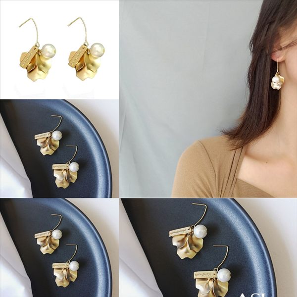 emeb red cool wind imitation pearl ear nail simple neckla earring female temperament fashion korean sense high joker of, Golden
emeb red cool wind imitation pearl ear nail simple neckla earring female temperament fashion korean sense high joker of, Golden