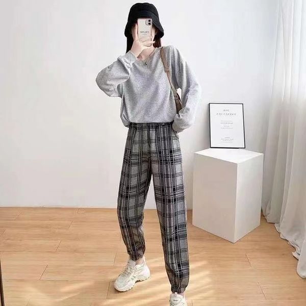 2021 new women trousers plaid streetwear woman autumn ladies causal pants plus size j9ns, Black;white
2021 new women trousers plaid streetwear woman autumn ladies causal pants plus size j9ns, Black;white