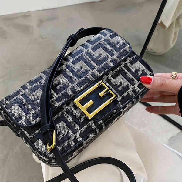 underarm women's new small square french niche high-end versatile messenger bag