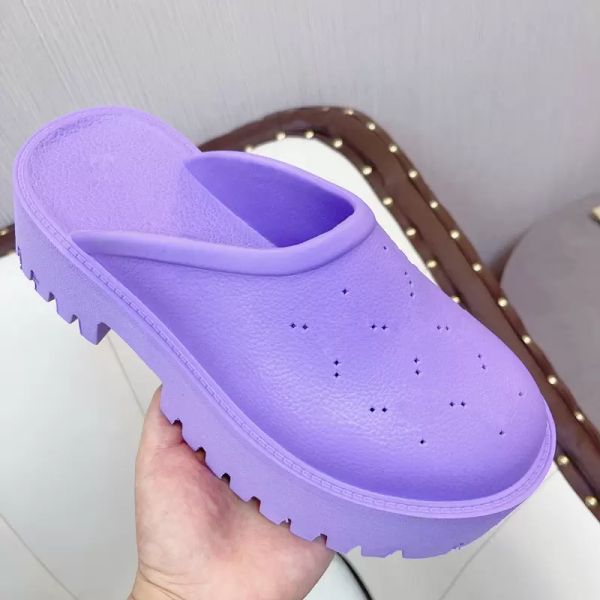 2022fashion men and women hollow slippers sandals designer thick bottom non-slip sandals leisure indoor non-slip outdoor beach f, Black
2022fashion men and women hollow slippers sandals designer thick bottom non-slip sandals leisure indoor non-slip outdoor beach f, Black