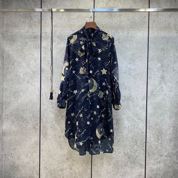 milan runway dresses 2021 spring summer stand collar print women's designer dress brand same style dress 0112-11, Black
milan runway dresses 2021 spring summer stand collar print women's designer dress brand same style dress 0112-11, Black