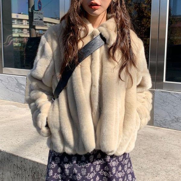 2021 winter women fur coat white casual warm fluffy faux fur jacket long sleeve large size artificial overcoat female, Black
2021 winter women fur coat white casual warm fluffy faux fur jacket long sleeve large size artificial overcoat female, Black