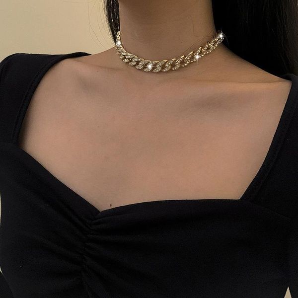chokers lovoacc personality chunky cuban chain necklace for women gold color metallic shiny rhinestone wide curb link necklaces, Golden;silver
chokers lovoacc personality chunky cuban chain necklace for women gold color metallic shiny rhinestone wide curb link necklaces, Golden;silver