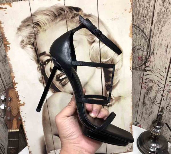 2021 the latest letter metal buckle paint steel heel designer high-heeled sandals, designer letter high-heeled sandals 35-41, Black
2021 the latest letter metal buckle paint steel heel designer high-heeled sandals, designer letter high-heeled sandals 35-41, Black