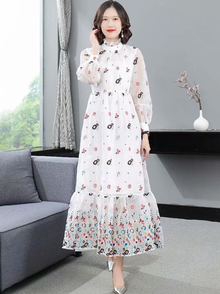 2021 spring new retro style embroidered flowers long organza thin temperament mid length dress kxn6, Black;gray
2021 spring new retro style embroidered flowers long organza thin temperament mid length dress kxn6, Black;gray