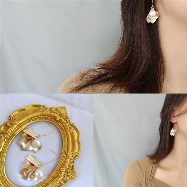 mis delicate ear sparking classic ear cuff leaves design cz flower leaf earrings no pierced pave clip women party gifts lipop, Golden
mis delicate ear sparking classic ear cuff leaves design cz flower leaf earrings no pierced pave clip women party gifts lipop, Golden