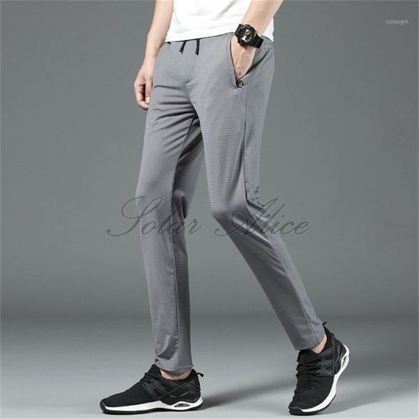 2020 men's summer new straight casual pants mid-waist ice silk mesh air-conditioning quick-drying feet1, Black
2020 men's summer new straight casual pants mid-waist ice silk mesh air-conditioning quick-drying feet1, Black