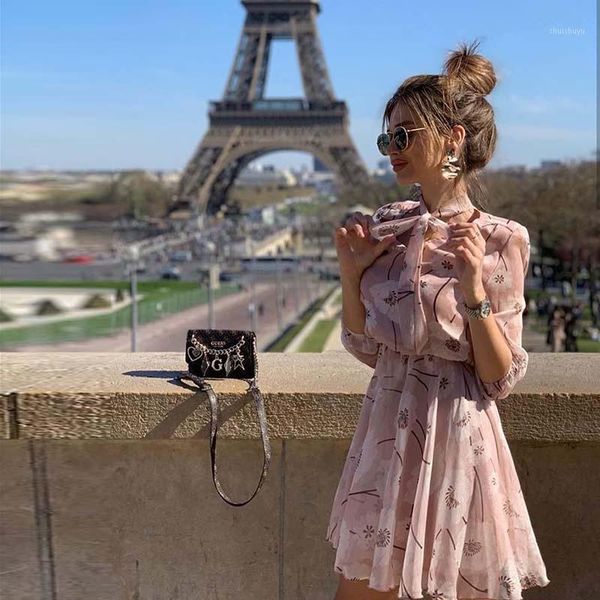 women bohemian bow bandage flower printed party dress long sleeve elegant casual a-line mini dress 2020 summer new fashion1, Black;gray
women bohemian bow bandage flower printed party dress long sleeve elegant casual a-line mini dress 2020 summer new fashion1, Black;gray