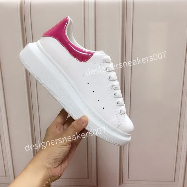 the new women shoes men's leather lace up platform oversized sole sneakers white black casual hc191001
the new women shoes men's leather lace up platform oversized sole sneakers white black casual hc191001