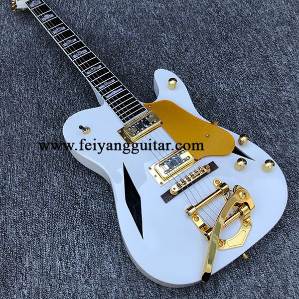 professional playing electric guitar, red sandalwood tuning fork, body and neck inlay, new in 2021, delivery
professional playing electric guitar, red sandalwood tuning fork, body and neck inlay, new in 2021, delivery