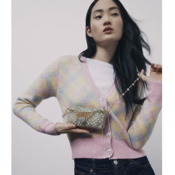 2021 new spring autumn women argyle cardigan warm jewelry single breasted vintage sweater v-neck street outwear 5eov, White;black
2021 new spring autumn women argyle cardigan warm jewelry single breasted vintage sweater v-neck street outwear 5eov, White;black