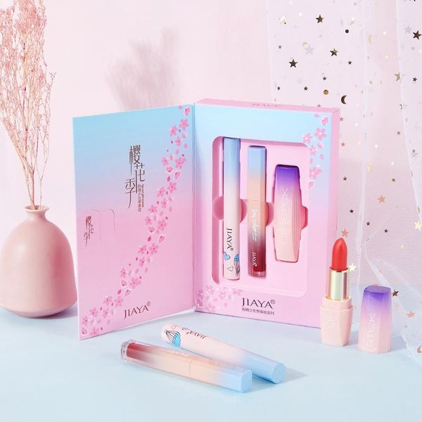 makeup sets set 3pcs/set neon glamour lipstick mirror light lip glaze rolling up mascara eyes set#
makeup sets set 3pcs/set neon glamour lipstick mirror light lip glaze rolling up mascara eyes set#