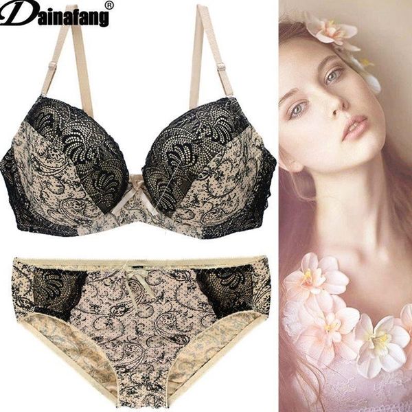 designer plus size bra set printed place lingerie set black friday 2021 deals, Red;black 
designer plus size bra set printed place lingerie set black friday 2021 deals, Red;black