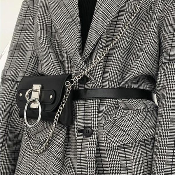 retro punk chain waist bags for women 2021 fashion small belt bag solid color fanny pack coin purse women shoulder crossbody bag
retro punk chain waist bags for women 2021 fashion small belt bag solid color fanny pack coin purse women shoulder crossbody bag