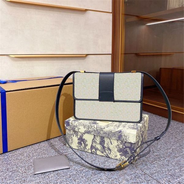 luxury designer women shoulder postman bags embroidery knitting canvas cross body vintage postman totes clutch 2020ss obliques fashion bags
luxury designer women shoulder postman bags embroidery knitting canvas cross body vintage postman totes clutch 2020ss obliques fashion bags