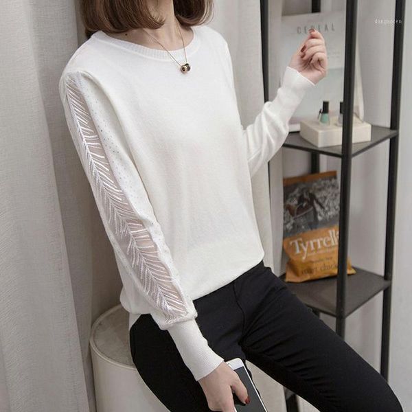 xl-4xl large size women's spring autumn round neck long-sleeved sweater loose lace stitching black white women sweaters1, White;black
xl-4xl large size women's spring autumn round neck long-sleeved sweater loose lace stitching black white women sweaters1, White;black