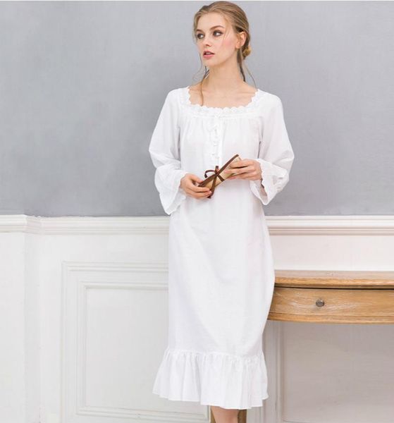 women's sleepwear princess movie star white nightgown long chemise de nuit grande taille nightdress women cotton, Black;red
women's sleepwear princess movie star white nightgown long chemise de nuit grande taille nightdress women cotton, Black;red
