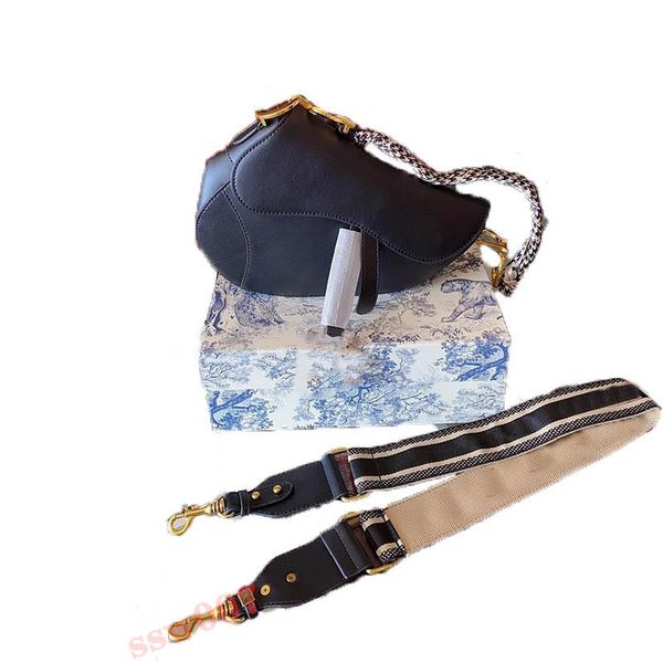 new fashion style classic ladies shoulder bag metal letter fashion saddle bag handbag wallet
new fashion style classic ladies shoulder bag metal letter fashion saddle bag handbag wallet