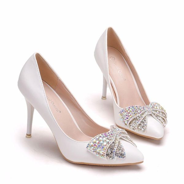 cristal queen european women's wedding shoes, rhinestones with crystal ribbon stiletto beak for brides. jsoe, Black
cristal queen european women's wedding shoes, rhinestones with crystal ribbon stiletto beak for brides. jsoe, Black