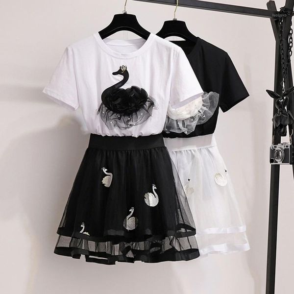 new fashion 2020 women t-shirt two piece set summer 3d swan embroidery cotton t shirt + short mesh ball gown mini skirt set1, White
new fashion 2020 women t-shirt two piece set summer 3d swan embroidery cotton t shirt + short mesh ball gown mini skirt set1, White