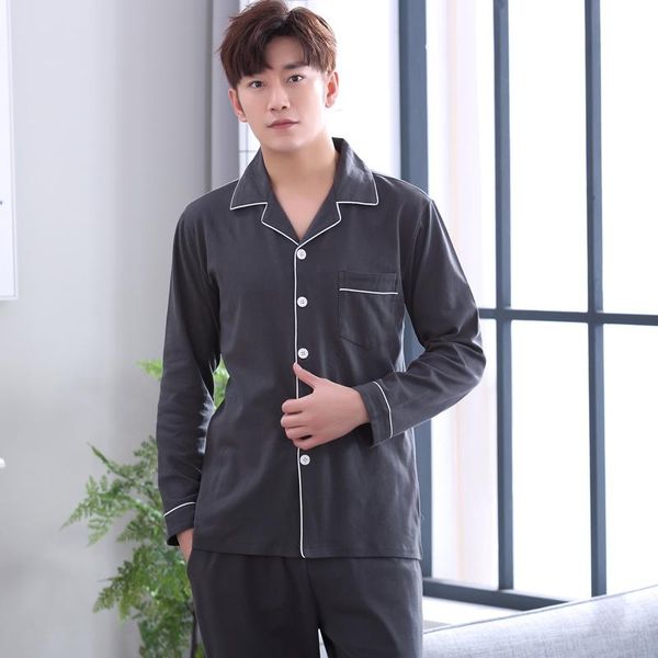men's sleepwear sugis pajamas autumn cotton long-sleeved lapel cardigan plus size casual home service suit, Black;brown
men's sleepwear sugis pajamas autumn cotton long-sleeved lapel cardigan plus size casual home service suit, Black;brown
