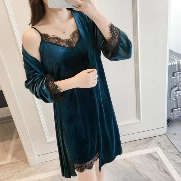 women velvet 2 pcs robe set lady autumn sleepwear kimono bathrobe gown home dress winter warm lace patchwork nightgown1, Black;red
women velvet 2 pcs robe set lady autumn sleepwear kimono bathrobe gown home dress winter warm lace patchwork nightgown1, Black;red
