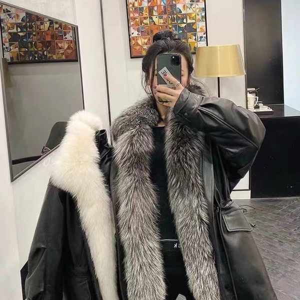 quality three wear a garment of " fur sent to overcome female removable inner leather down jacket in winter coat of fur, Black
quality three wear a garment of " fur sent to overcome female removable inner leather down jacket in winter coat of fur, Black