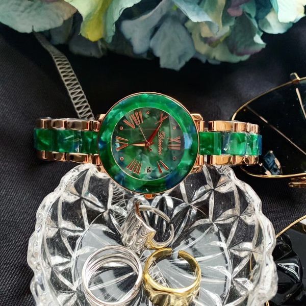 brand classic floral resin bracelet watches for women neutral designer summer fashion green dress wristwatch calendar waterproof 201116, Slivery;brown
brand classic floral resin bracelet watches for women neutral designer summer fashion green dress wristwatch calendar waterproof 201116, Slivery;brown