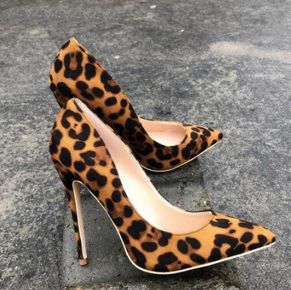 classic dames schoenen 12//8cm heel height flock leopard classical high heels wedding party women shoes big size eu 45, Black
classic dames schoenen 12//8cm heel height flock leopard classical high heels wedding party women shoes big size eu 45, Black