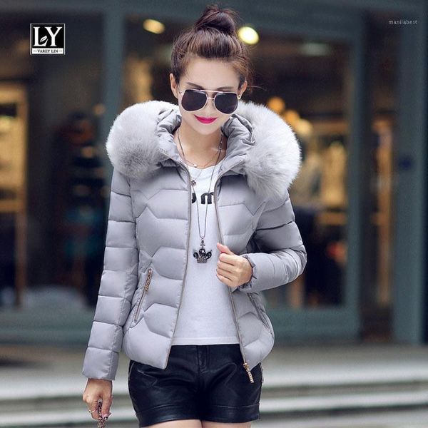 ly varey lin 2020 new winter women cotton coats plus size pockets long sleeve with big fur collar thicken solid padded jackets1, Black
ly varey lin 2020 new winter women cotton coats plus size pockets long sleeve with big fur collar thicken solid padded jackets1, Black