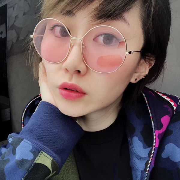 sunglasses retro round pink men/women trendy vintage gradient sun glasses design metal frame clear eyewear female, White;black
sunglasses retro round pink men/women trendy vintage gradient sun glasses design metal frame clear eyewear female, White;black