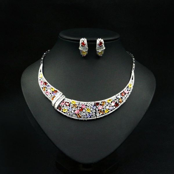 2021 new fashion elegant retro green red blue yellow zircon necklace earring set,wedding bride banquet dress dinner jewelry set, Silver
2021 new fashion elegant retro green red blue yellow zircon necklace earring set,wedding bride banquet dress dinner jewelry set, Silver
