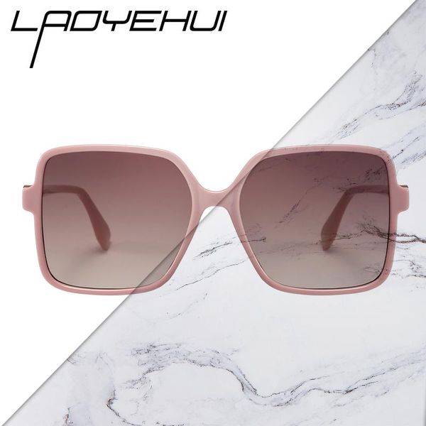 sunglasses 2021 trend square women's female sun protection glasses fake driving eyewear ladies decorative, White;black
sunglasses 2021 trend square women's female sun protection glasses fake driving eyewear ladies decorative, White;black
