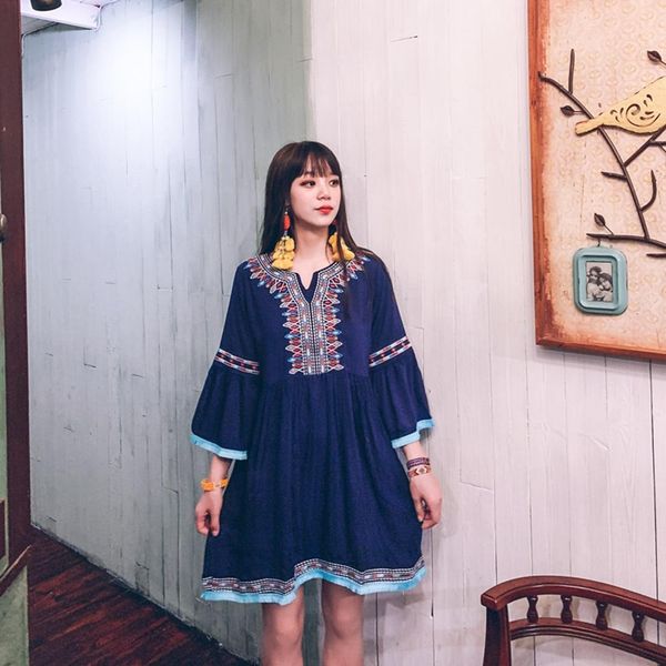 retro ethnic embroidery v-neck fringe stitching bell sleeve baby shirt holiday dress, Black;pink
retro ethnic embroidery v-neck fringe stitching bell sleeve baby shirt holiday dress, Black;pink