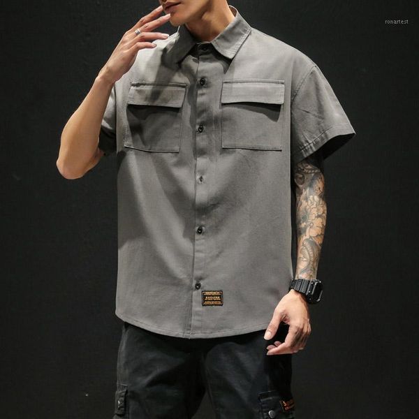 janpanese style loose short sleeves cargo bigger pocket casual men shirt 2020 for summer clothes1, White;black
janpanese style loose short sleeves cargo bigger pocket casual men shirt 2020 for summer clothes1, White;black