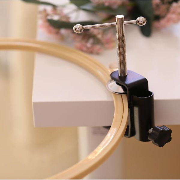 sewing notions & tools cross-stitch embroidery wreath retractable tool clip simple french frame exquisite round, Black
sewing notions & tools cross-stitch embroidery wreath retractable tool clip simple french frame exquisite round, Black