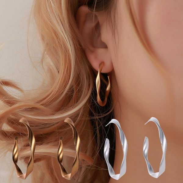 stud geometric twist earrings for women fashion personality water ripple vintage mawholesale jewelry, Golden;silver
stud geometric twist earrings for women fashion personality water ripple vintage mawholesale jewelry, Golden;silver