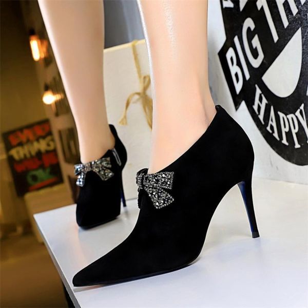boots short women black back zipper leather 2021 autumn concise solid flock pointed toe high heels lady office shoes1
boots short women black back zipper leather 2021 autumn concise solid flock pointed toe high heels lady office shoes1