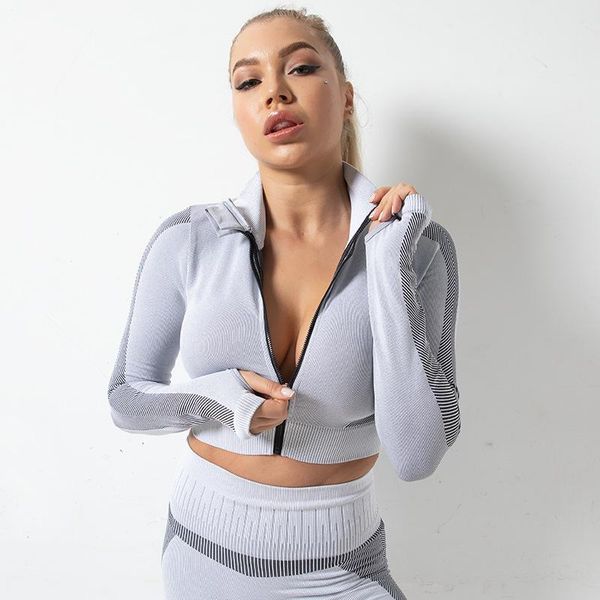 yoga outfits women long sleeve shirt running jogging sport quick-dry breathable tight sportswear fitness workout gym clothing, White;red
yoga outfits women long sleeve shirt running jogging sport quick-dry breathable tight sportswear fitness workout gym clothing, White;red