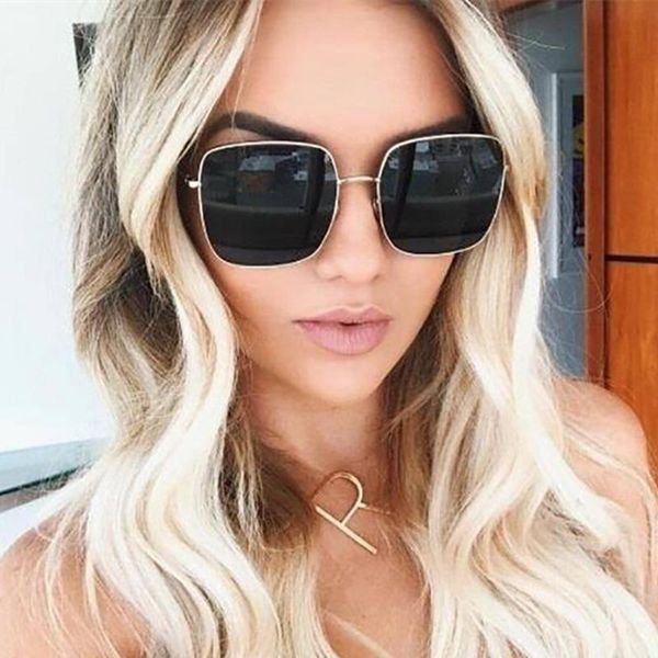 sunglasses oversized women metal square sunglass 2021 brand female shades mirror big size frame sun glasses gafas, White;black
sunglasses oversized women metal square sunglass 2021 brand female shades mirror big size frame sun glasses gafas, White;black