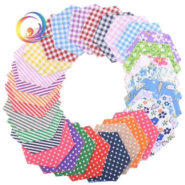 100pcs/ lot mix colored random printed hexagon shape/low density&thin cotton fabric patchwork diy for quilting&sewing material, Black;white
100pcs/ lot mix colored random printed hexagon shape/low density&thin cotton fabric patchwork diy for quilting&sewing material, Black;white
