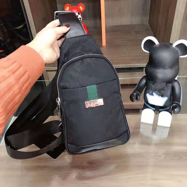 the new fashion of chest package male han edition oblique cross body men bag shoulder leisure small backpack
the new fashion of chest package male han edition oblique cross body men bag shoulder leisure small backpack