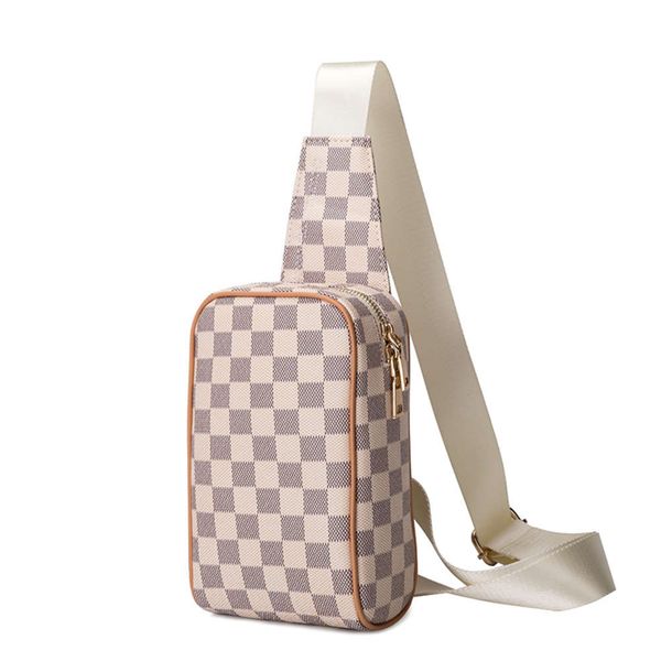 luxurys designers generation 2021 new pattern lattice shoulder chest messenger men's printed mobile phone bag
luxurys designers generation 2021 new pattern lattice shoulder chest messenger men's printed mobile phone bag