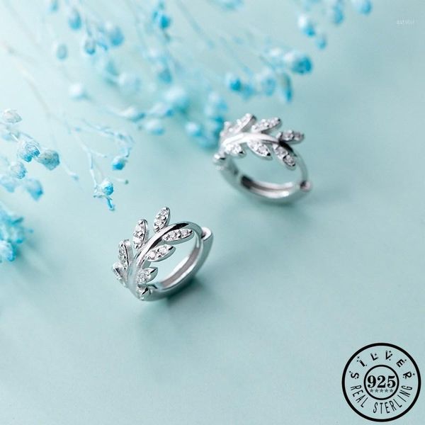 fashion 925 sterling silver small cz leaf shape round circle ear rings gold color plated cubic zirconia hoops earrings for women1, Golden;silver
fashion 925 sterling silver small cz leaf shape round circle ear rings gold color plated cubic zirconia hoops earrings for women1, Golden;silver