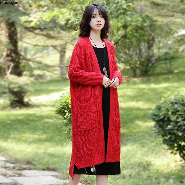 plus size women sweater autumn winter batwing long cardigan red knitting elegant casual female vintage loose sweater s3406, White
plus size women sweater autumn winter batwing long cardigan red knitting elegant casual female vintage loose sweater s3406, White
