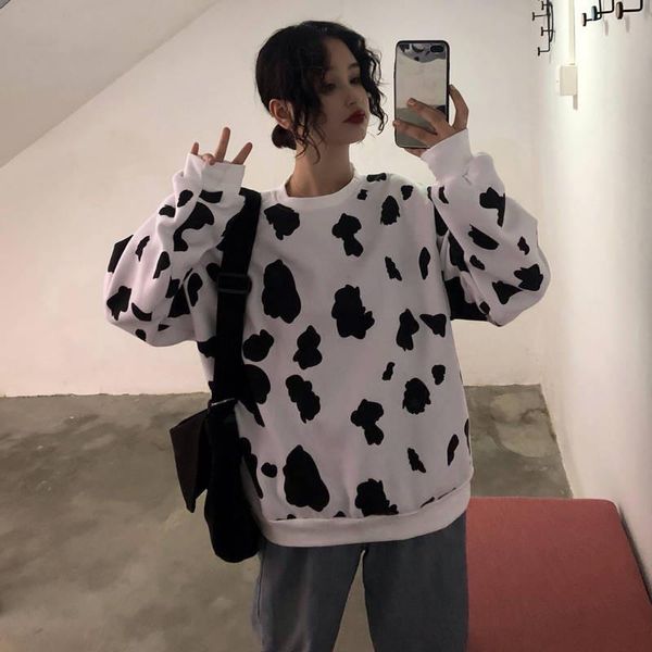 cute sweatshirts o-neck fashion autumn cow female women sweatshirt pullover girls printed hoodie loose milk females kdqla, Black;white 
cute sweatshirts o-neck fashion autumn cow female women sweatshirt pullover girls printed hoodie loose milk females kdqla, Black;white