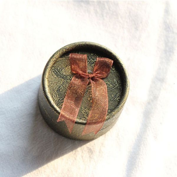 uc3r0u factory price gift rings earring storage small jewery organizer box diy craft display case package wedding round paper b 2 n
uc3r0u factory price gift rings earring storage small jewery organizer box diy craft display case package wedding round paper b 2 n