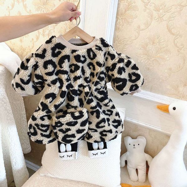 long and winter girls' sve autumn drs 2020 foreign sle new korean baby fashion leopard print plush thickened woolen skirt, Red;yellow
long and winter girls' sve autumn drs 2020 foreign sle new korean baby fashion leopard print plush thickened woolen skirt, Red;yellow