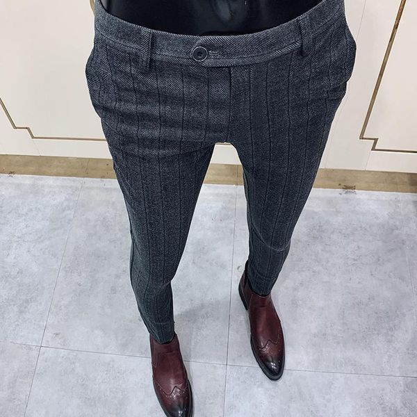 2021 new winter thick khaki woolen trousers men's self-cultivation young feet trend striped fashion casual men's trousers1, Black
2021 new winter thick khaki woolen trousers men's self-cultivation young feet trend striped fashion casual men's trousers1, Black